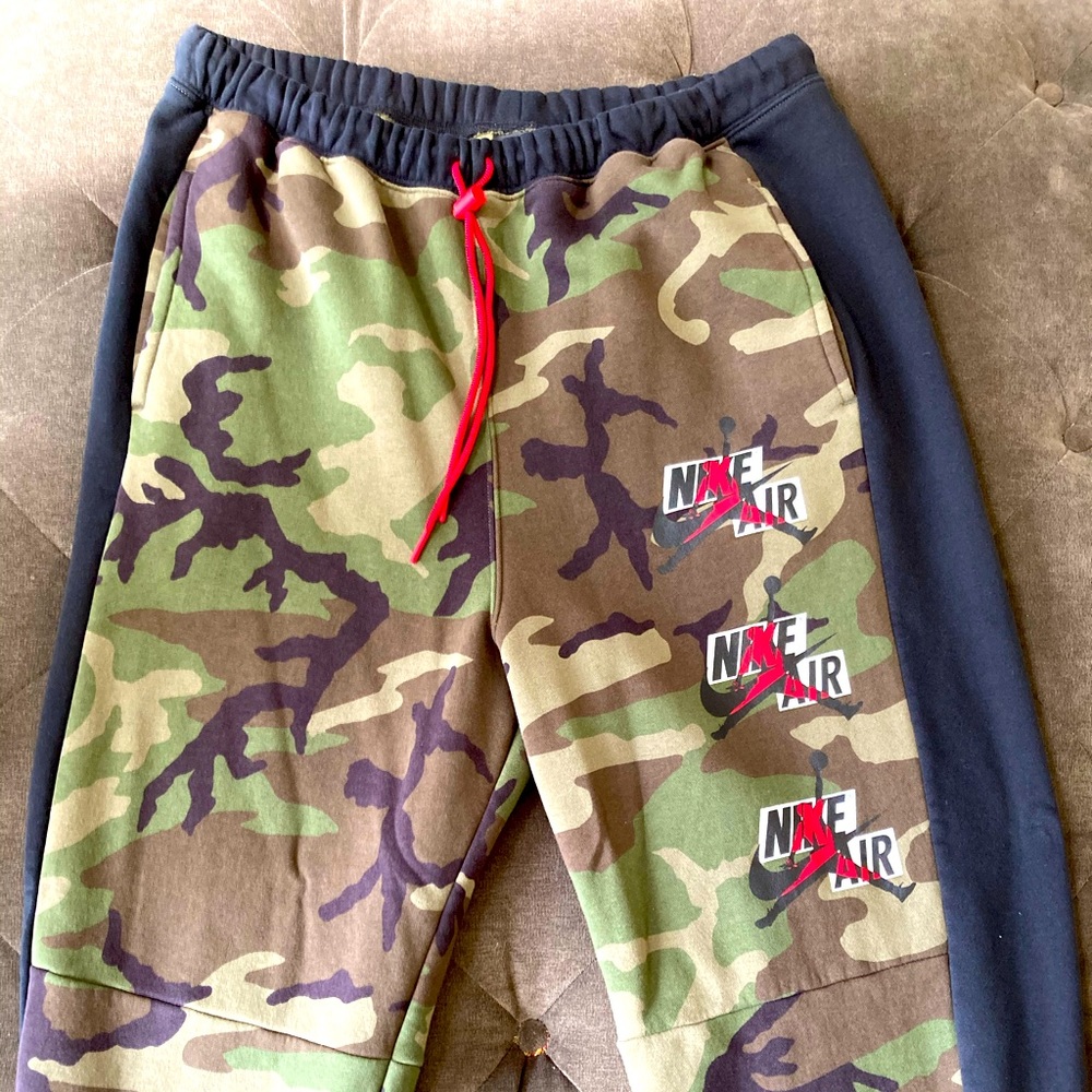 Jordan camo fleece sweatpants New Without Tags